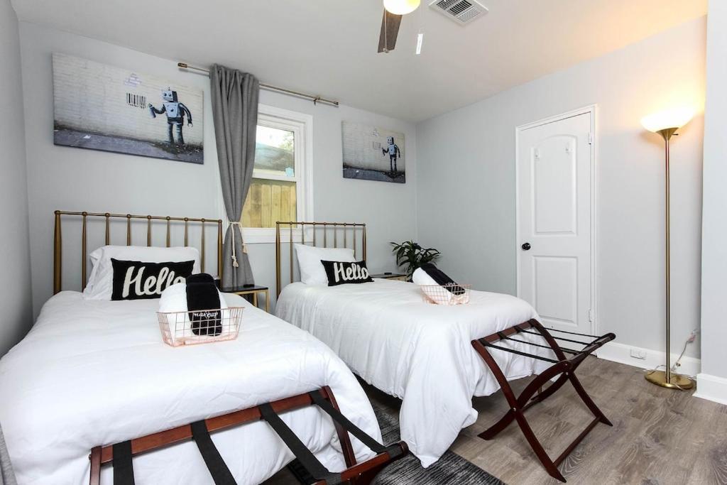 أتلانتا West End Bungalow Perfect To Work, Play, & Escape المظهر الخارجي الصورة